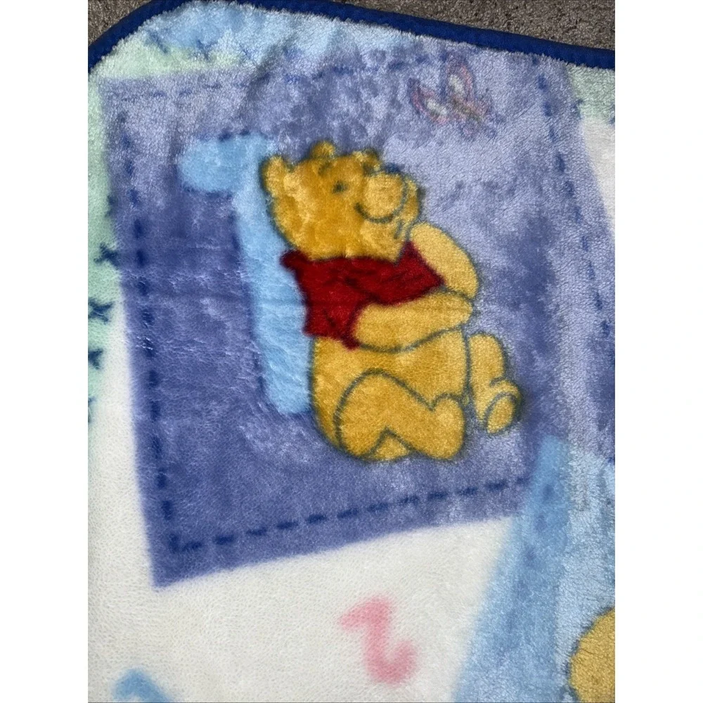 Vtg Crown Crafts Winnie The Pooh Baby Blanket 1‎ 2 3 30
